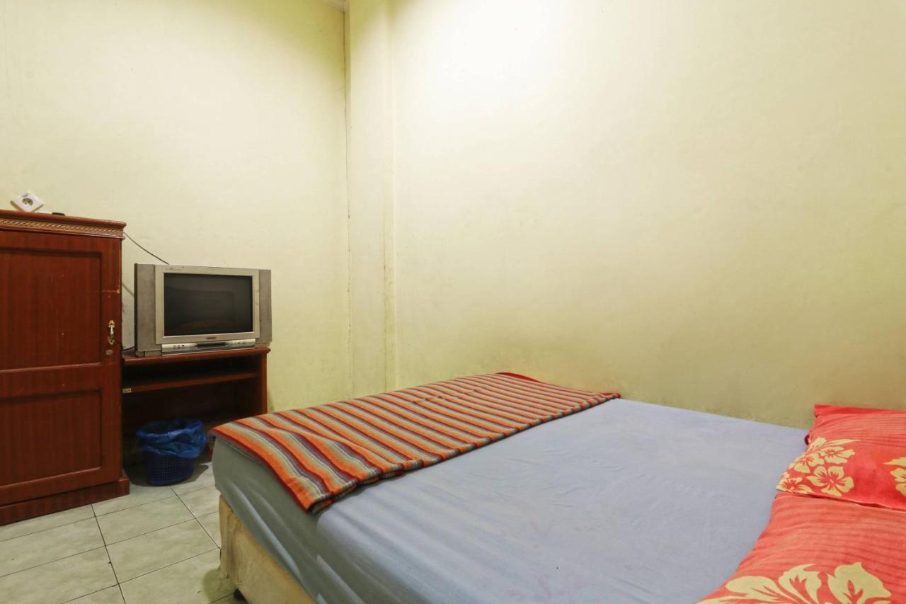 Wisma Cempaka 2 Syariah Hotel Parit  Exterior foto